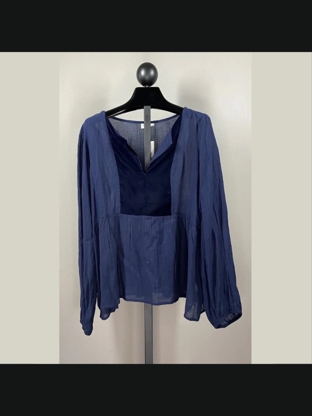 NEW Gap Shirt Womens Large blue pop over casual loose fit classic